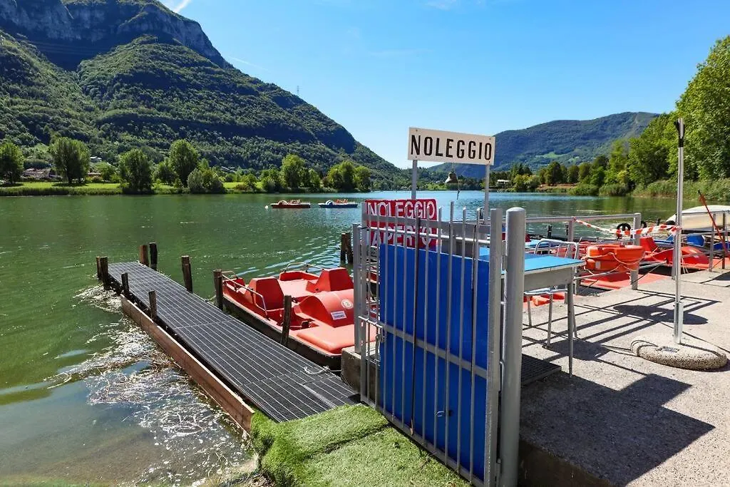 Ranzanico Trilocale Vista Lago 6 Posti Letto Fast Wi-Fi Checkin24H Dosso