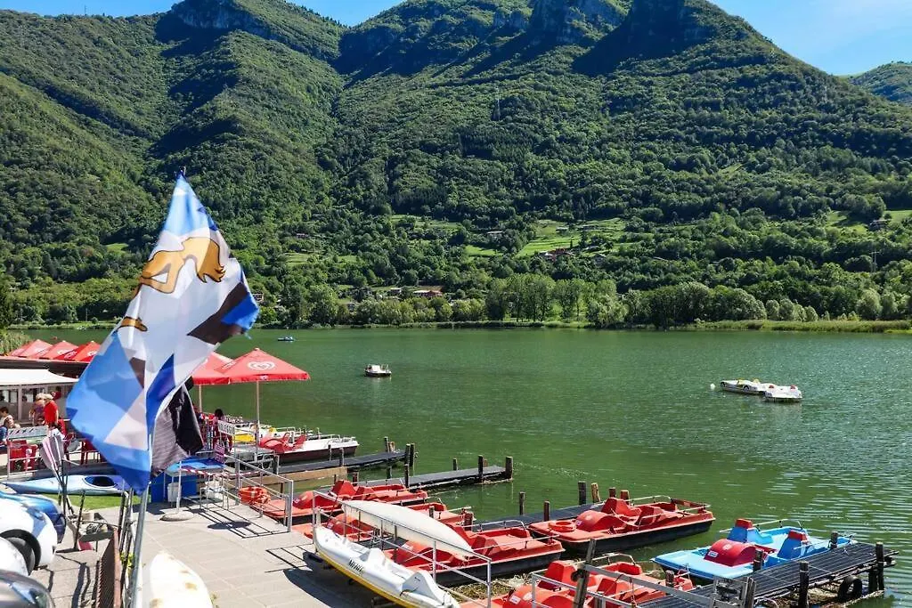 Ranzanico Trilocale Vista Lago 6 Posti Letto Fast Wi-Fi Checkin24H Dosso